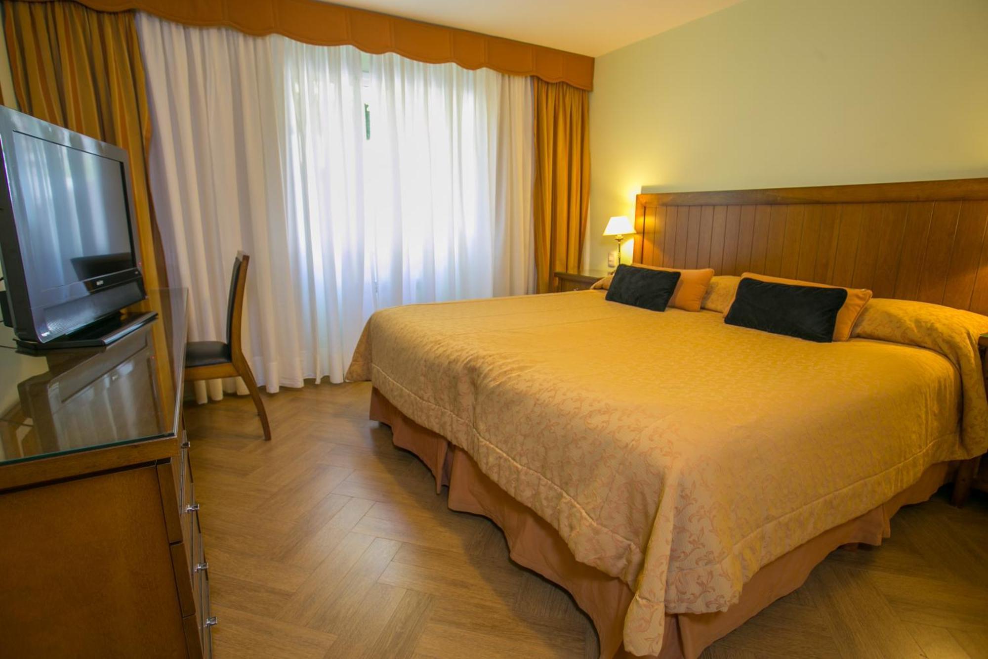 Huinid Bustillo Cabanas San Carlos de Bariloche Rum bild